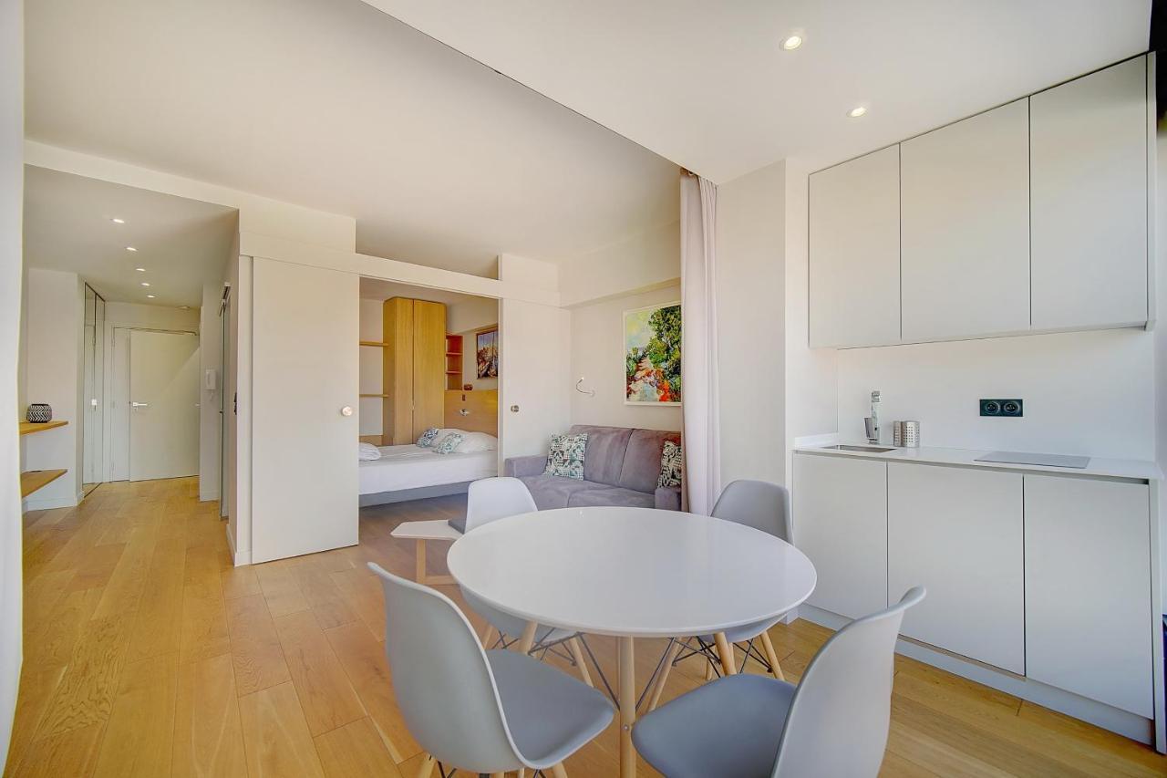 Ghd4 - 2 Pieces, Residences Du Grand * Cannes
