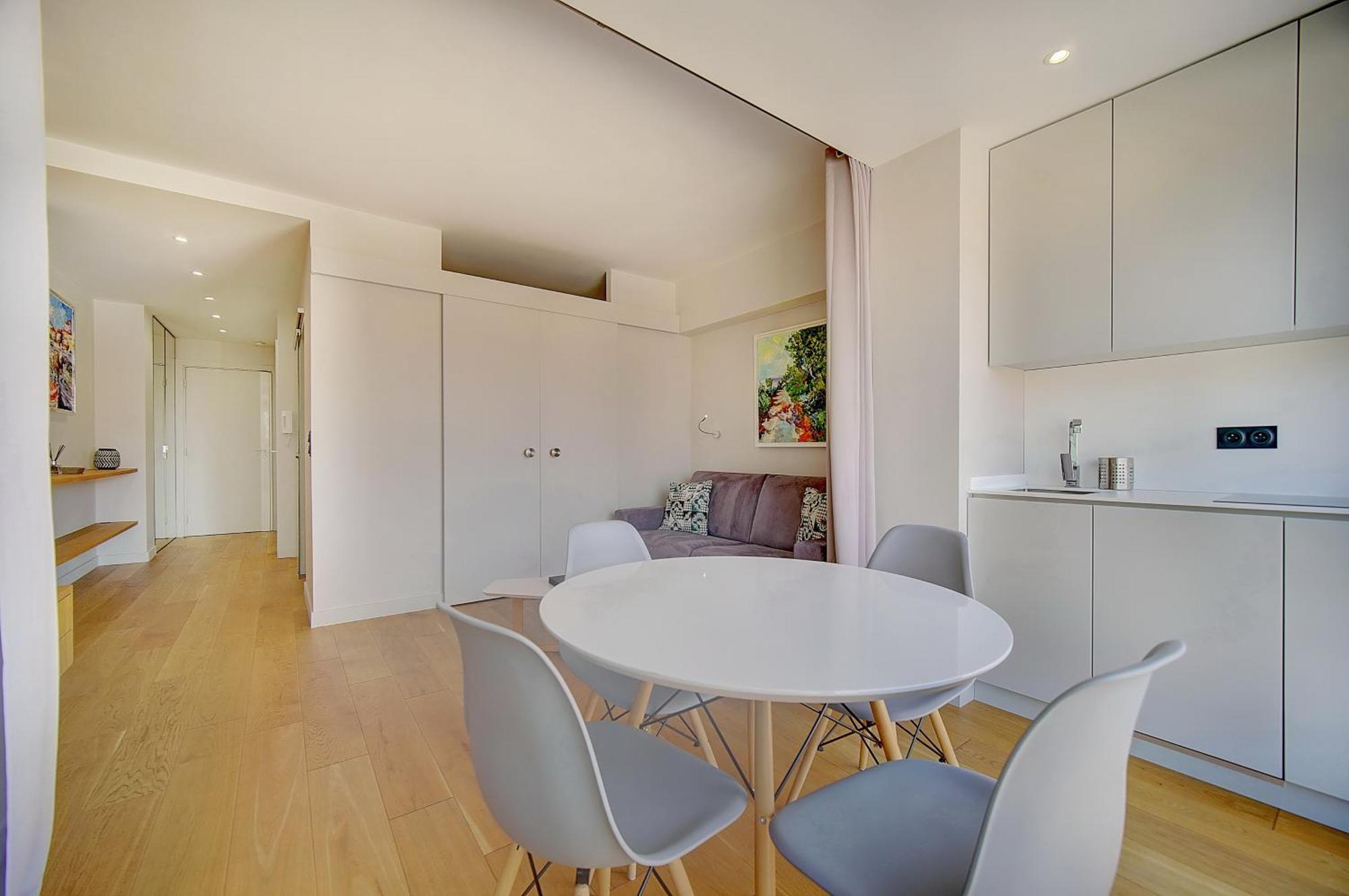 Ghd4 - 2 Pieces, Residences Du Grand * Cannes